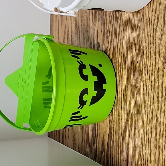 McDonald's Holiday 222 Limited Edition Mcdonalds Boo Buckets Set Of